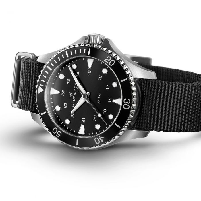 Khaki Navy Scuba Quartz | Hamilton Watch - H82201931 | Hamilton Watch