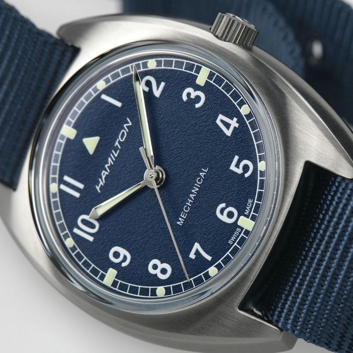 Khaki Aviation Pilot Pioneer Mechanical - Dial color:Blue - H76419941 |  Hamilton Watch