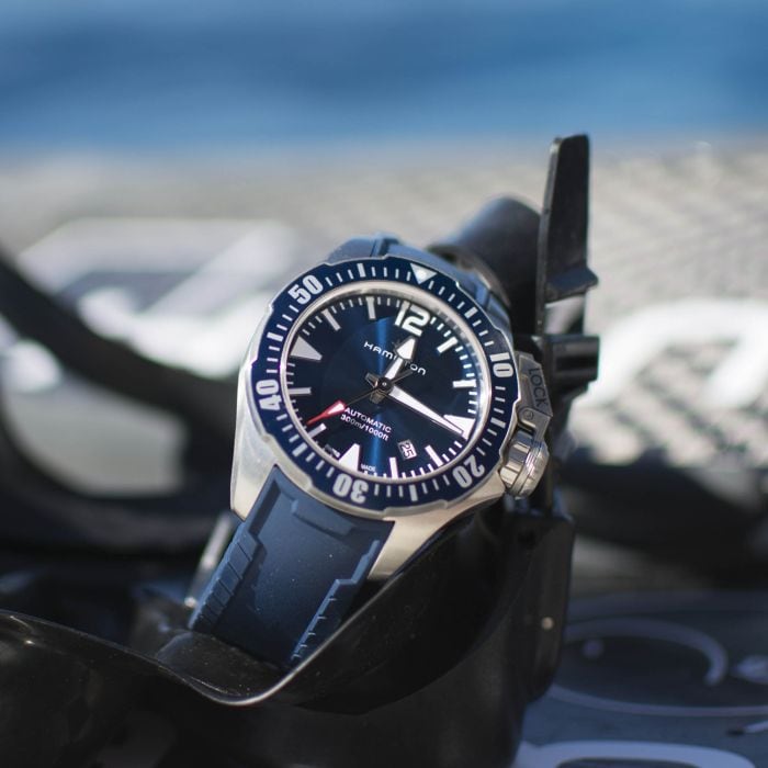 Khaki Navy Frogman Auto - Dial color:Blue - H77705345 | Hamilton Watch