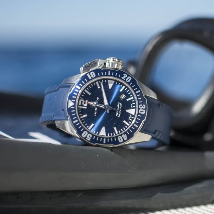 Khaki Navy Frogman Auto - Dial color:Blue - H77705345 | Hamilton Watch