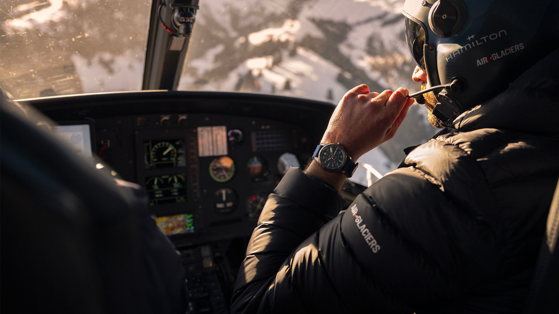 カーキ アビエーション Pilot Day Date Auto - Air-Glaciers Edition | Hamilton Watch -  H64655941 | Hamilton Watch